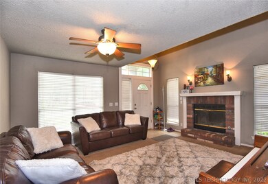 Enjoy the fireplace on winter nights.