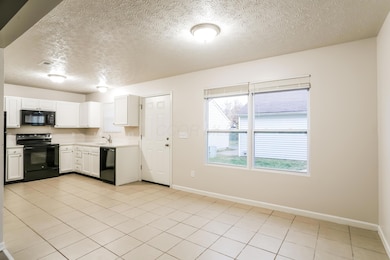 2670 Patrick Henry Ave, Columbus, OH 43207 - photo 7