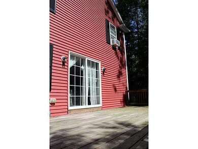 30 Carrington St, Blackstone, MA 01504 - photo 6