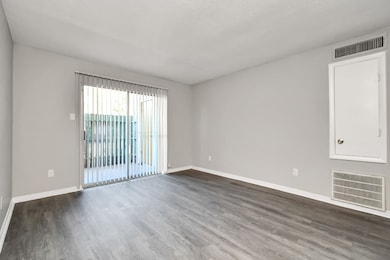 Photos displayed may be of similar apartments or floor plans featuring the same finishes.

