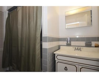 109 Endicott St unit 3, Boston, MA 02113 - photo 5