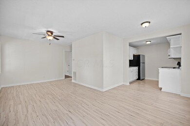 07-Living_Dining Room_Kitchen