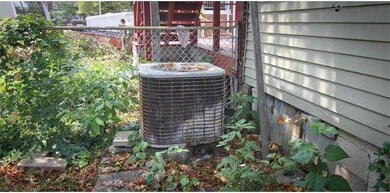 712 Macdade Blvd, Darby, PA 19023 - photo 6