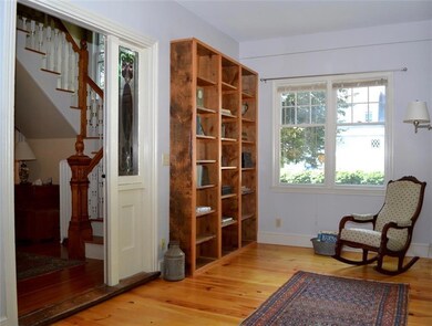 30 Bancroft St, Portland, ME 04102 - photo 3