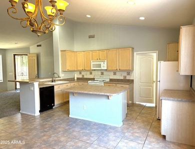 1017 S Hazel Ct, Gilbert, AZ 85296 - photo 6