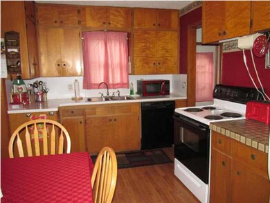 Wood laminate flooring in the kitchen