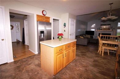 4133 Reliance St, Whitehall, PA 18052 - photo 4