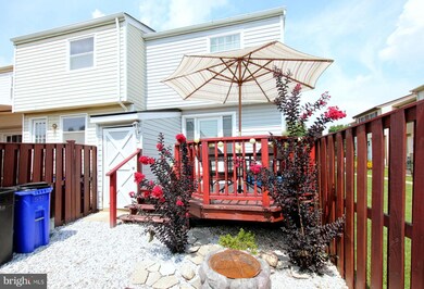 5930 Rowanberry Dr, Elkridge, MD 21075 - photo 5