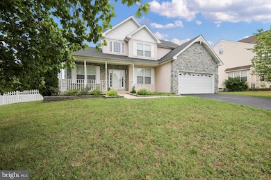 2302 Sienna Dr, Norristown, PA 19401 - photo 2