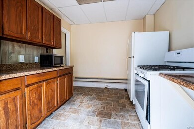 718 Linden St unit 2, Bethlehem, PA 18018 - photo 5