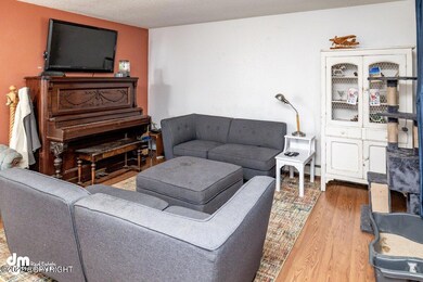 Living Room_DMD_5248