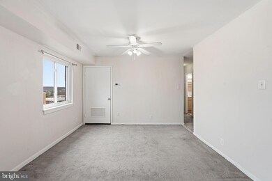 6230 Edsall Rd unit 403, Alexandria, VA 22312 - photo 6