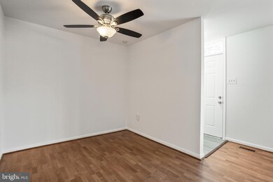 9811 Whiskey Run, Laurel, MD 20723 - photo 7