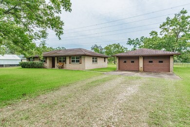 1227 County Road 677, Brazoria, TX 77422 - photo 4