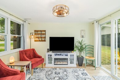 2092 Shryer Ave E, Saint Paul, MN 55109 - photo 6