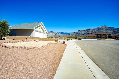 774 Desert View Ct, Alamogordo, NM 88310 - photo 3