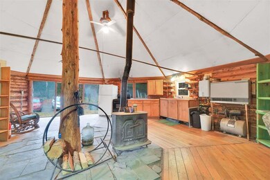 438 Old Bradley Rd, Saint Johnsbury, VT 05819 - photo 4