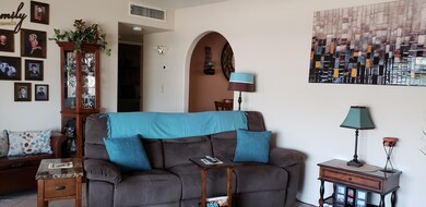 Living room 2