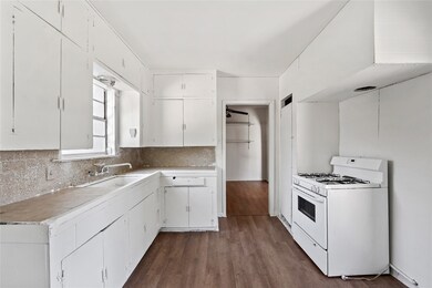 7123 Foster St, Houston, TX 77021 - photo 5