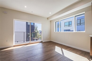 2129 Aaron St unit 1, Los Angeles, CA 90026 - photo 3