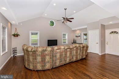 12701 Prices Distillery Rd, Damascus, MD 20872 - photo 6