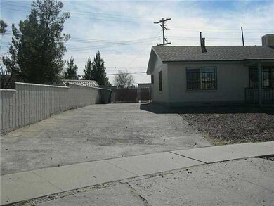 7706 Corozal Dr, El Paso, TX 79915 - photo 3