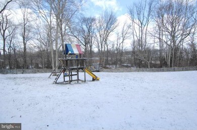 421 Heronwood Ct, Purcellville, VA 20132 - photo 4