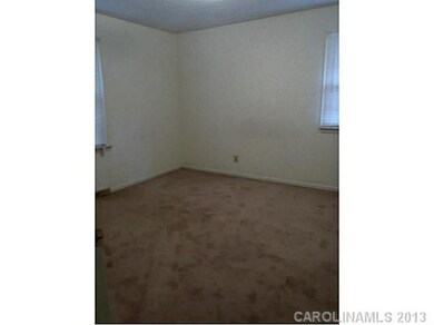 221 N Kelly St unit 1, Statesville, NC 28677 - photo 5