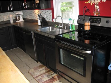 73 Abbott Rd, Concord, NH 03303 - photo 4