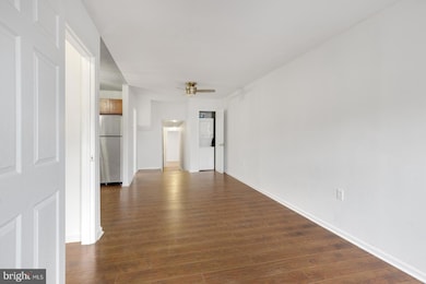 240 W Girard Ave unit 3, Philadelphia, PA 19123 - photo 6