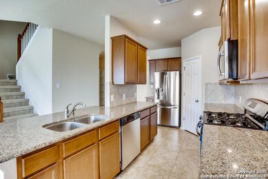 10914 Mustang Oak Dr, San Antonio, TX 78254 - photo 7