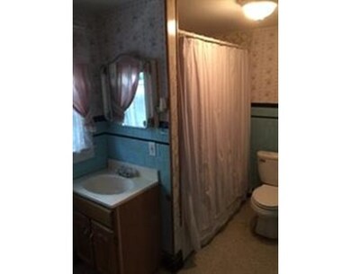 223 Broadway, Taunton, MA 02780 - photo 4