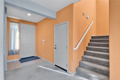 13816 Grant Way, Oak Hills, CA 92344 - photo 6