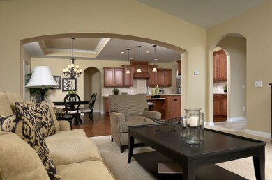 OH_Turnberry_Living Room_Arched Opening