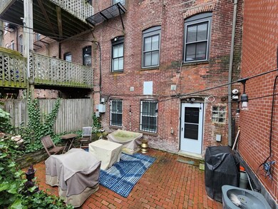 72 E Brookline St, Boston, MA 02118 - photo 4
