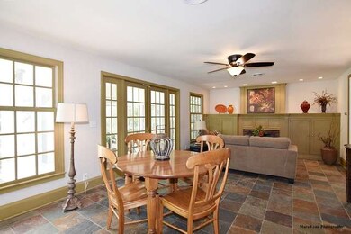 348 N Jefferson St, Batavia, IL 60510 - photo 6