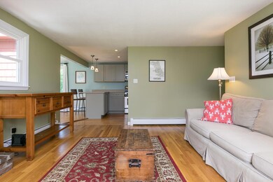 13 Sequoia Dr Freeport ME-large-007-011-