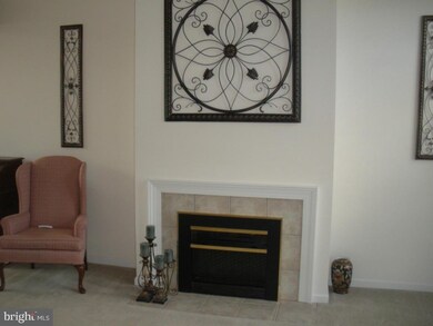 4053 Laurel Ln, Mount Joy, PA 17552 - photo 6