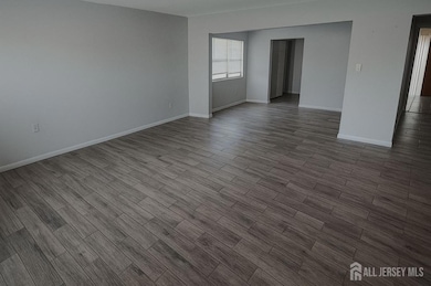 72 Longfellow St, Carteret, NJ 07008 - photo 3