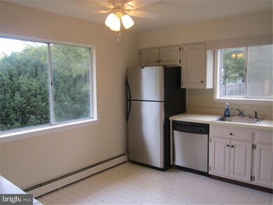 2629 Sunset Blvd, Broomall, PA 19008 - photo 4