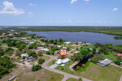 405 Ridgecrest Dr, Punta Gorda, FL 33982 - photo 4