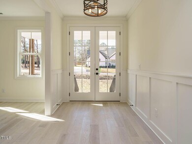 004-1280x960-foyer