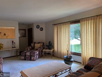 800 E Clay St, Osceola, IA 50213 - photo 5