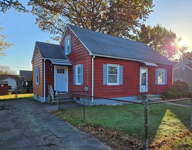 27 Stocker St, Springfield, MA 01129 - photo 2