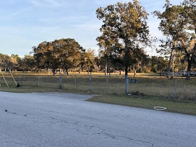 0 Oakwood Dr unit MFRTB8449102, Hudson, FL 34669 - photo 2