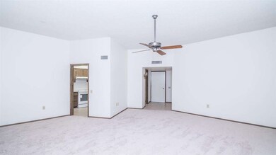 13875 N 111th Ave, Sun City, AZ 85351 - photo 4