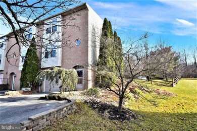 274 Ridgeview Dr, Alburtis, PA 18011 - photo 3