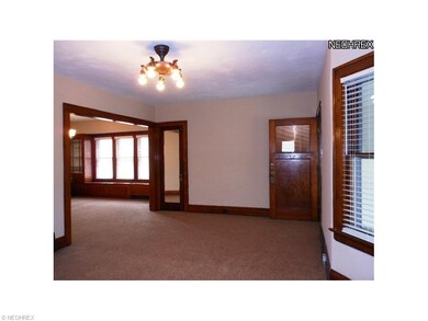 Gorgeous Natural Woodwork...just the way we like it