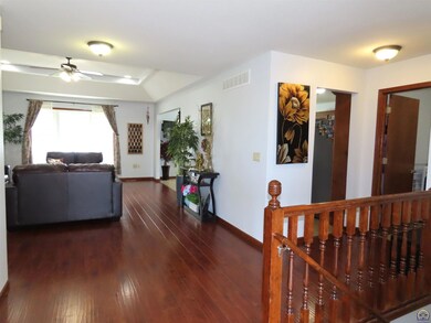 6213 SW 48th Place, Topeka, KS 66610 - photo 5