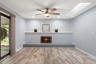 677 Brenton Place-7-SMALL